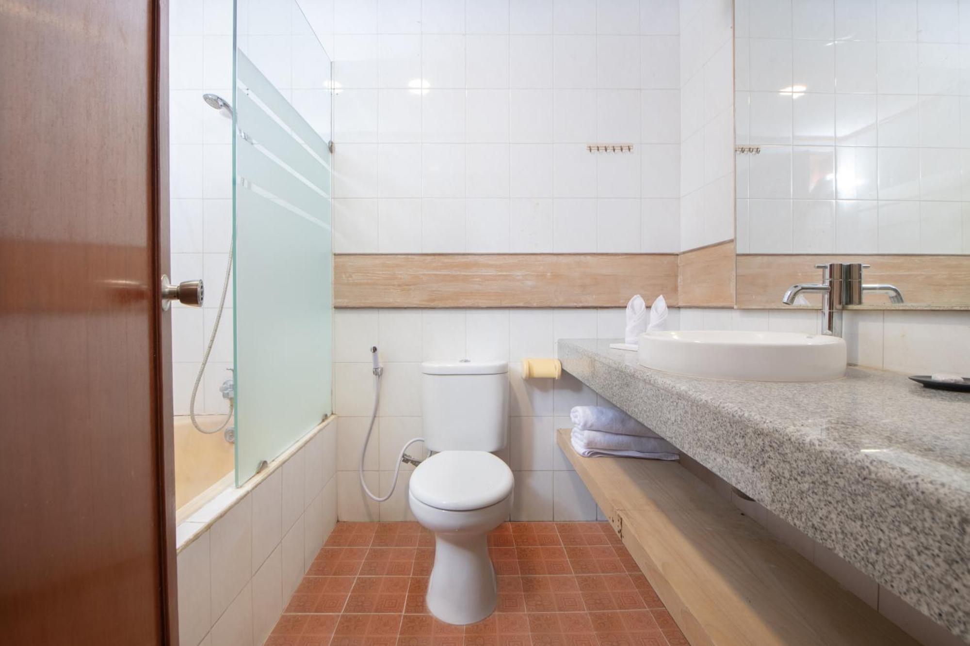 סמיניאק Villa Bunga Hotel מראה חיצוני תמונה